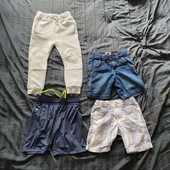 20 + pcs Bundle for boy sizes 3️⃣➖4️⃣⭐️🌀 - Picture 5 of 6